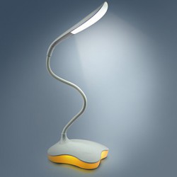 11*10*28CM A Clover Small Night Light The Lamp That Shield An Eye 800 Milliampere Usb Charging Desk Lamp Light Led